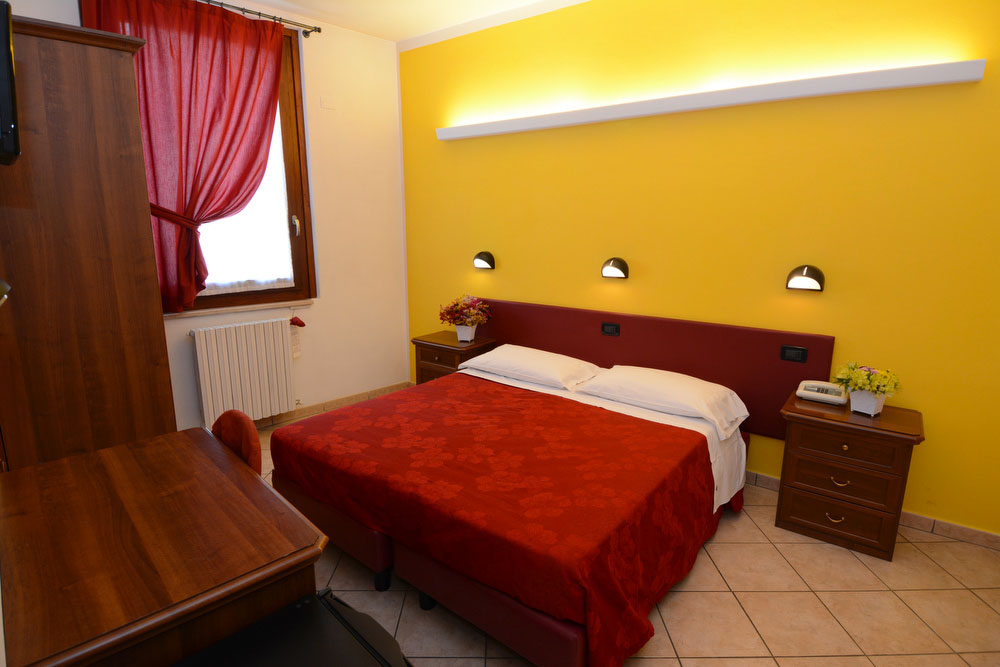 Hotel-Stazione-Camera-Business-2